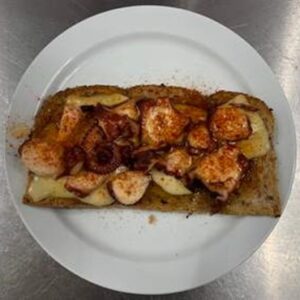 Tosta de Pulpo con Queso de Arzúa